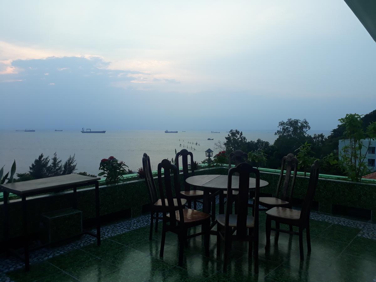 Khach San Thuy Young Hotell Vung Tau Exteriör bild