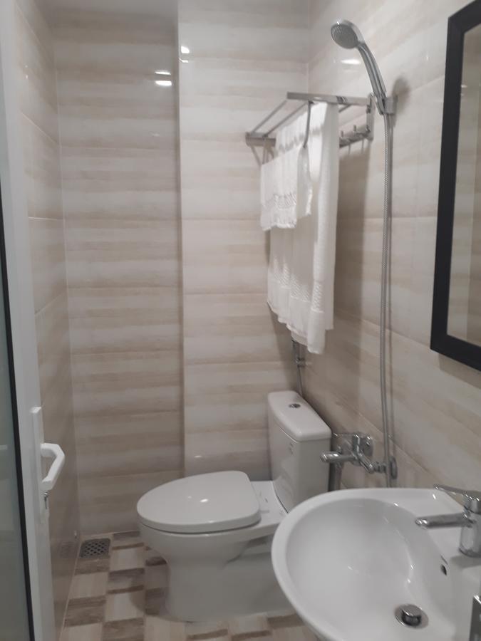 Khach San Thuy Young Hotell Vung Tau Exteriör bild