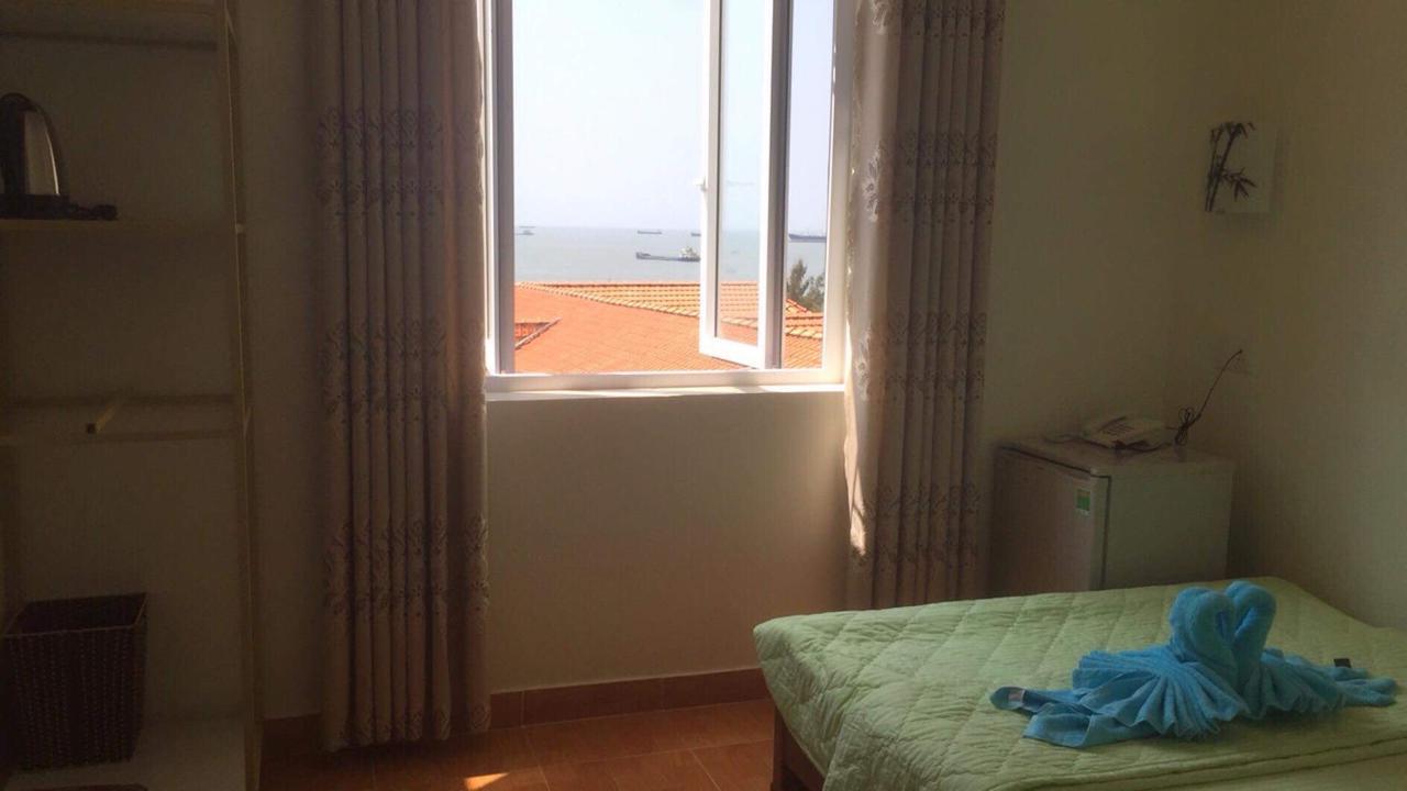 Khach San Thuy Young Hotell Vung Tau Exteriör bild