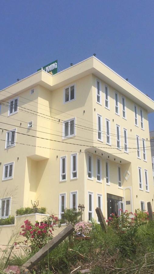 Khach San Thuy Young Hotell Vung Tau Exteriör bild