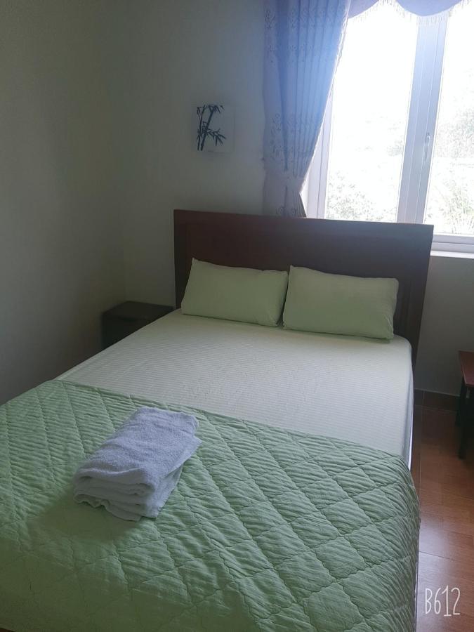 Khach San Thuy Young Hotell Vung Tau Exteriör bild