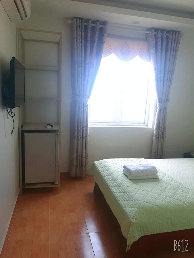 Khach San Thuy Young Hotell Vung Tau Exteriör bild