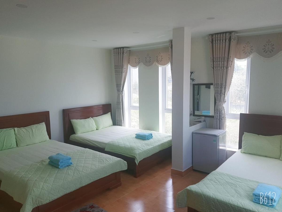 Khach San Thuy Young Hotell Vung Tau Exteriör bild